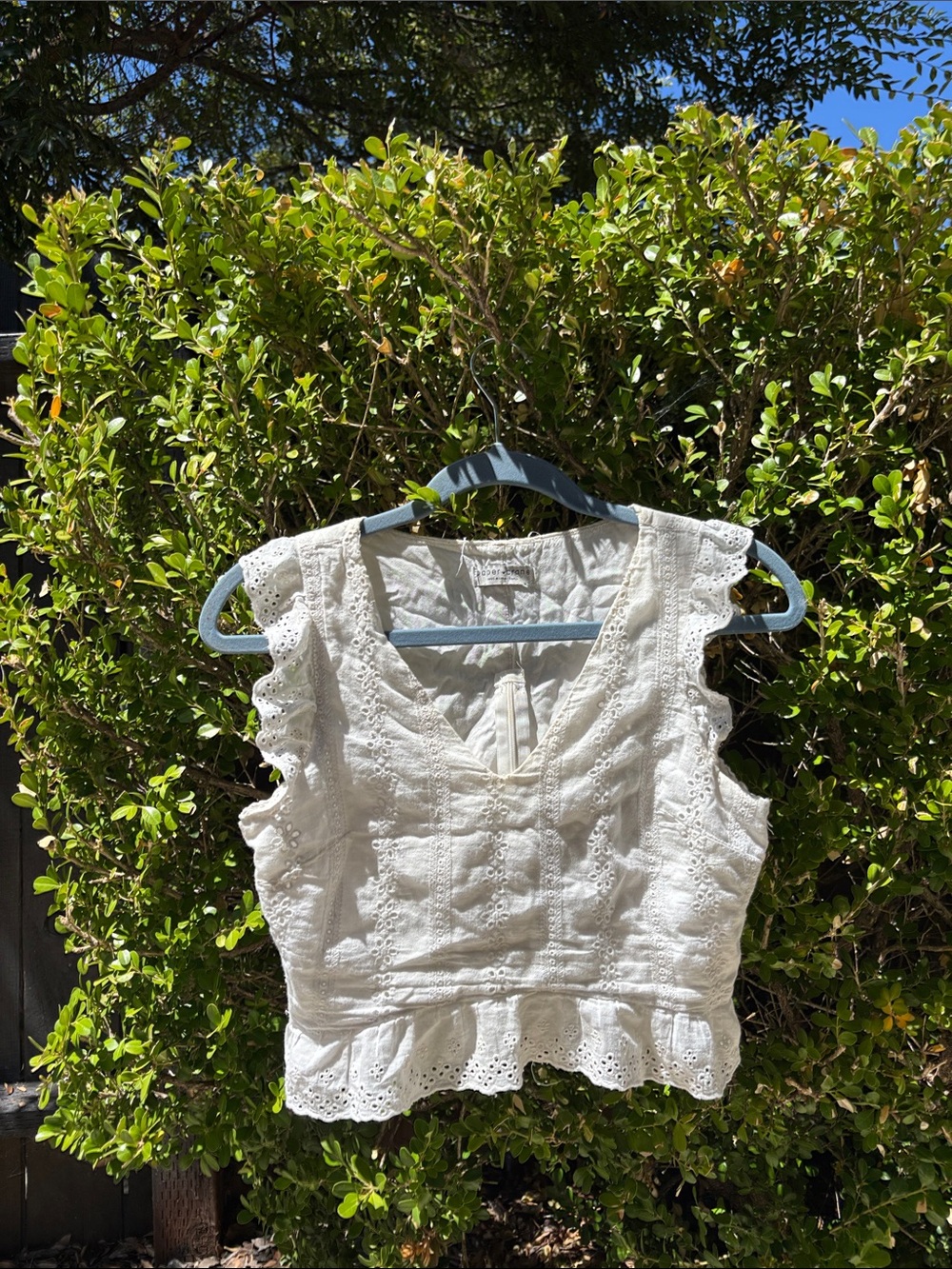 🦢Paper Crane White Eyelet Ruffle cropped Cap-Sleeve Top